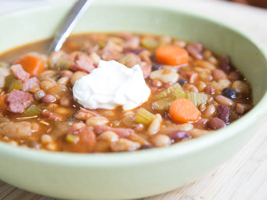 Sweet & Spicy Cajun Bean Soup | Hurst Beans