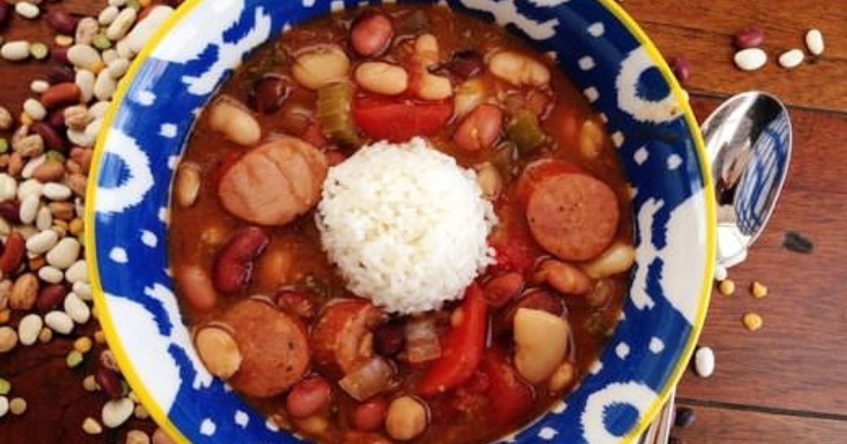 Slow Cooker Cajun 15 BEAN SOUP | Hurst Beans